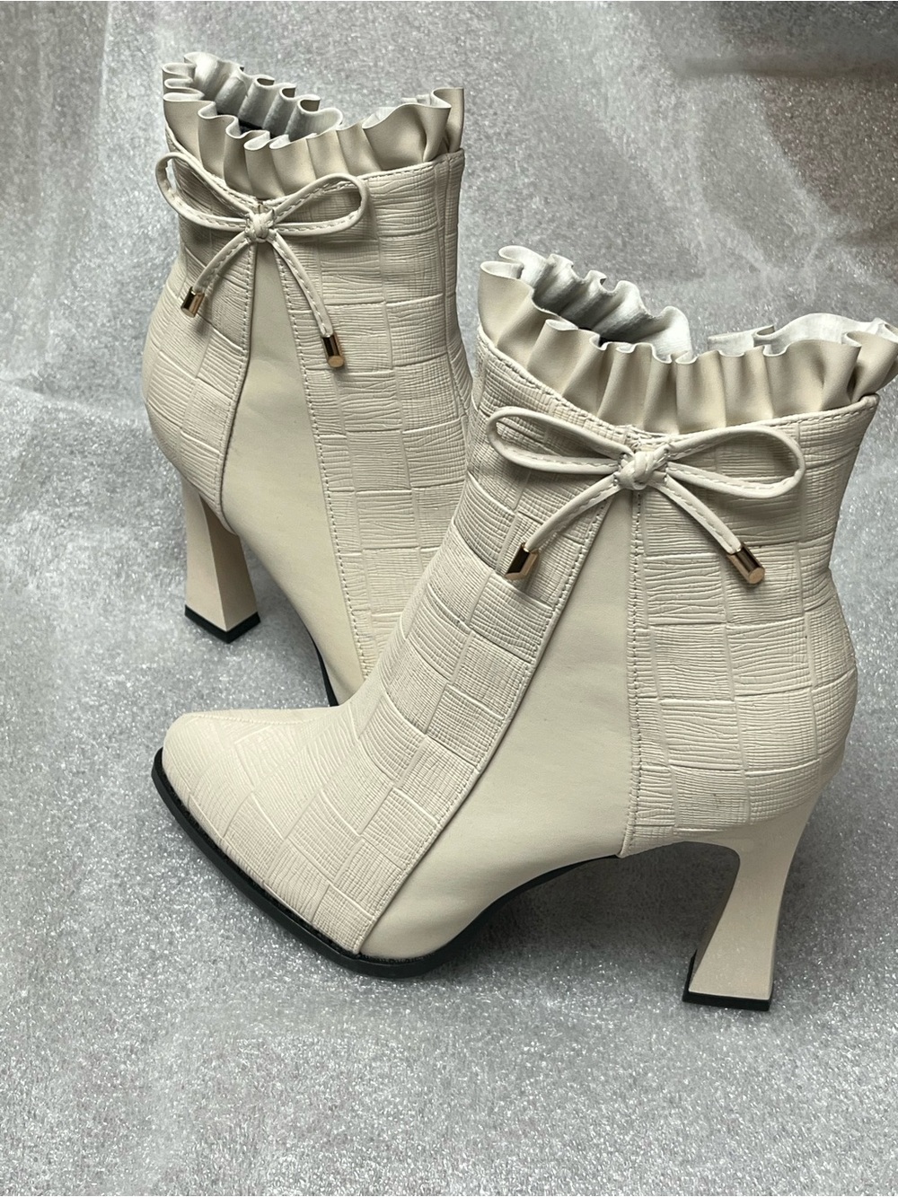 SHEIN | Cream Heeled Boots with Ruffle Trim | Size 38 (7)